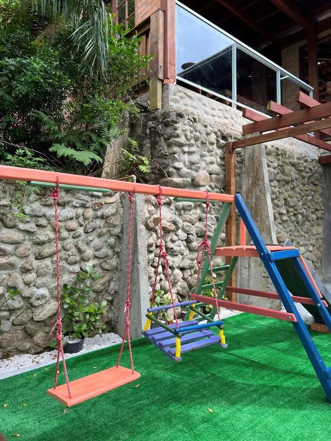בומבינאס Pousada Vila Portuguesa